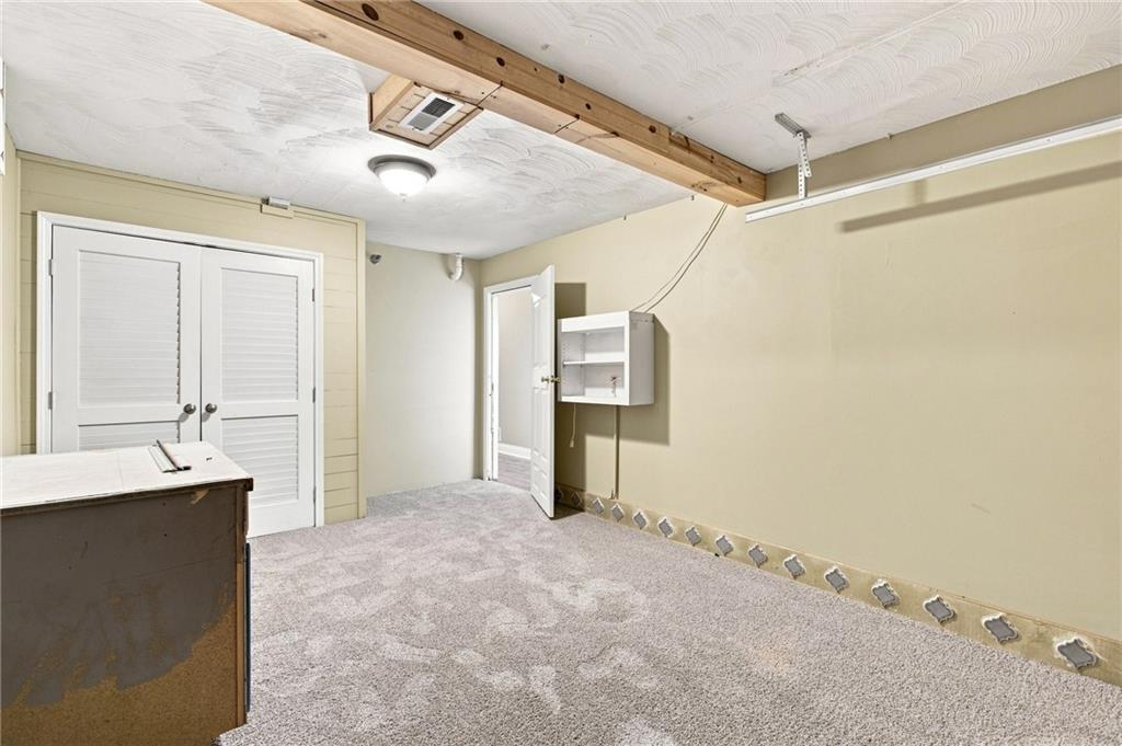 311 Brookside Way Property Photo 8