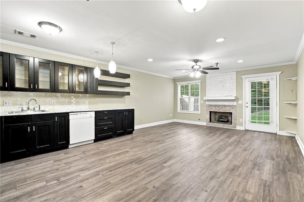 311 Brookside Way Property Photo 10