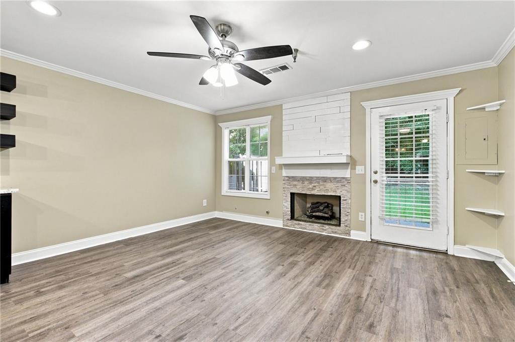 311 Brookside Way Property Photo 12
