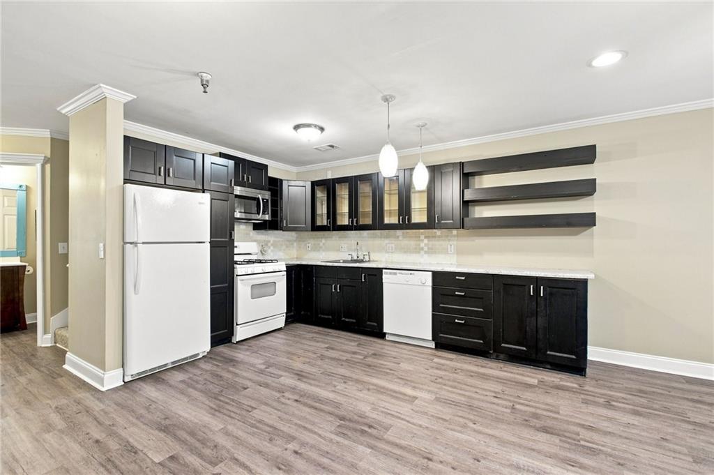311 Brookside Way Property Photo 13