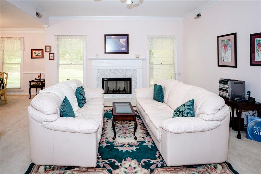 405 Radcliffe Trace Property Photo 8