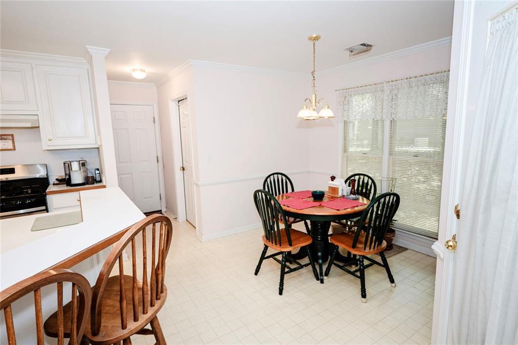 405 Radcliffe Trace Property Photo 17