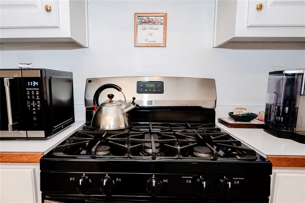 405 Radcliffe Trace Property Photo 22
