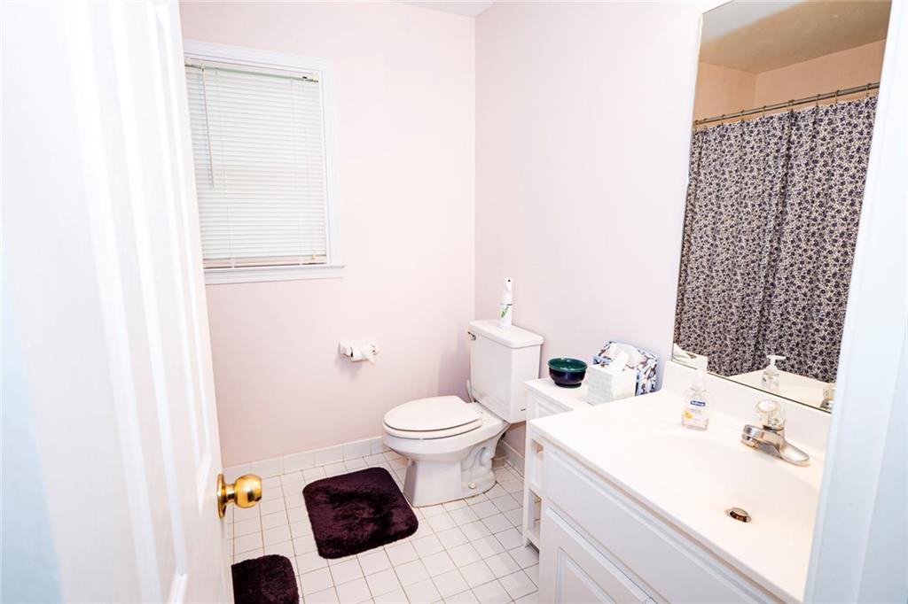 405 Radcliffe Trace Property Photo 31