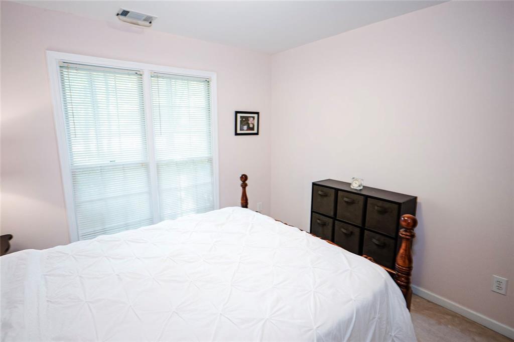 405 Radcliffe Trace Property Photo 38