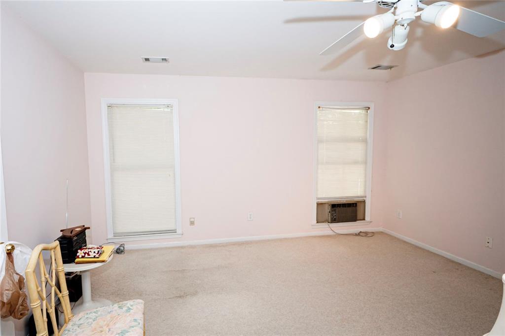 405 Radcliffe Trace Property Photo 46