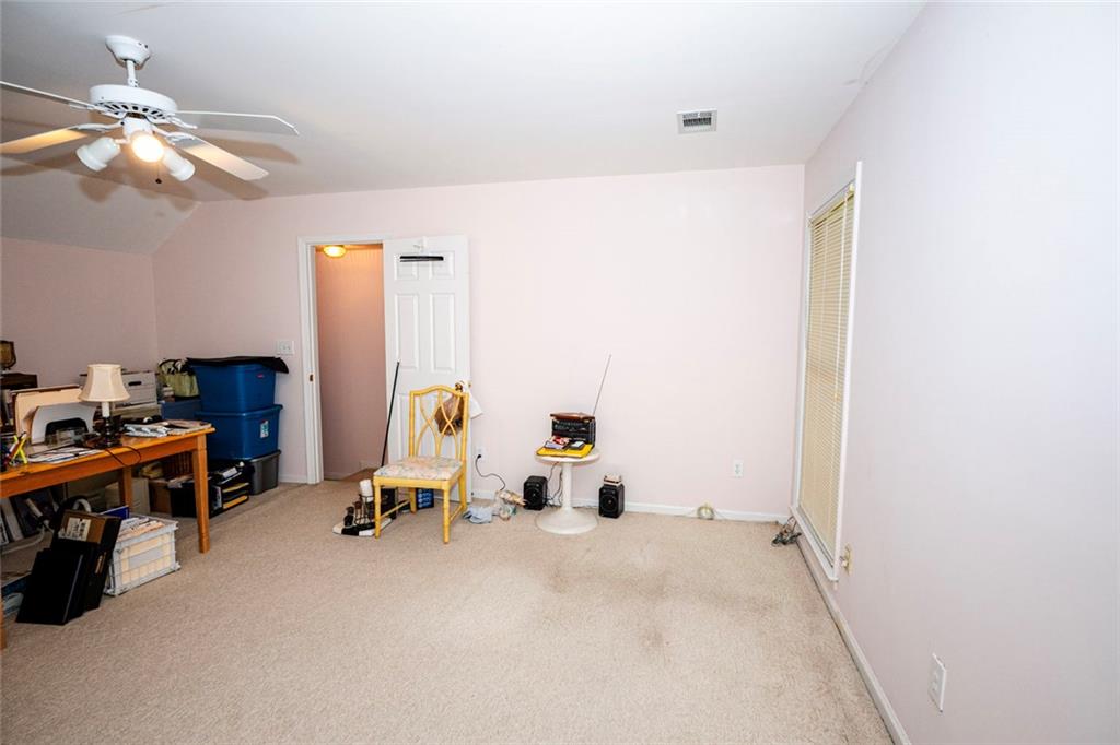 405 Radcliffe Trace Property Photo 48