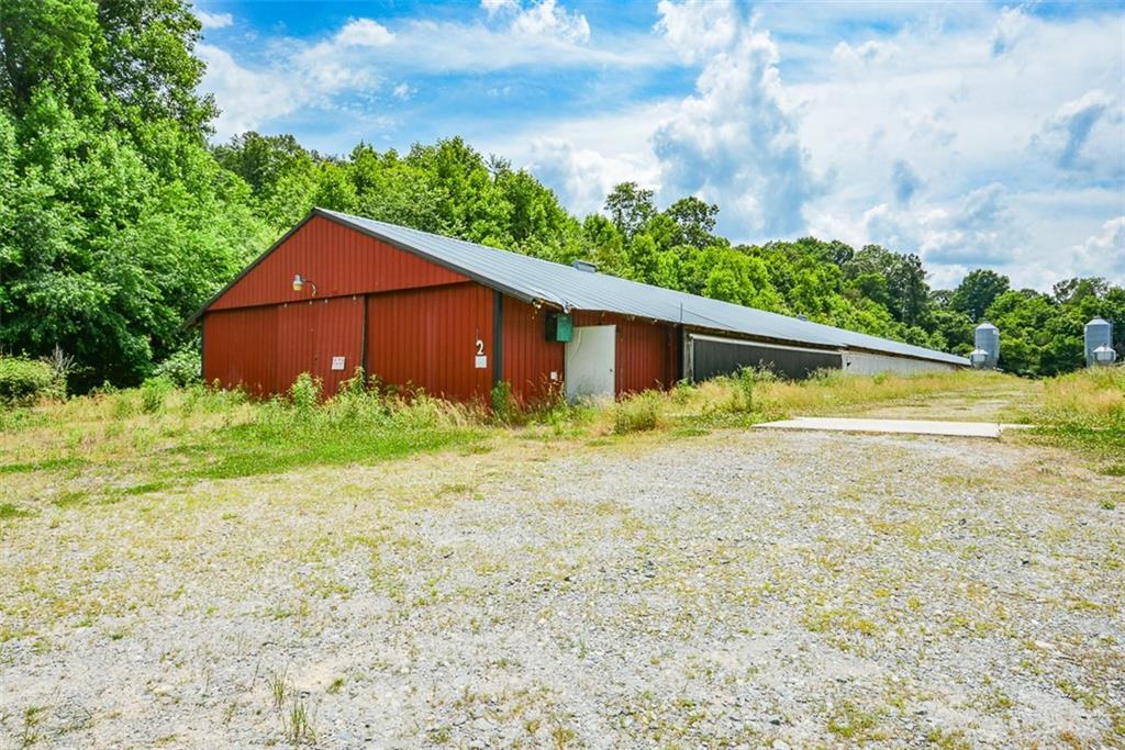 1010 Painter Road Property Photo 7