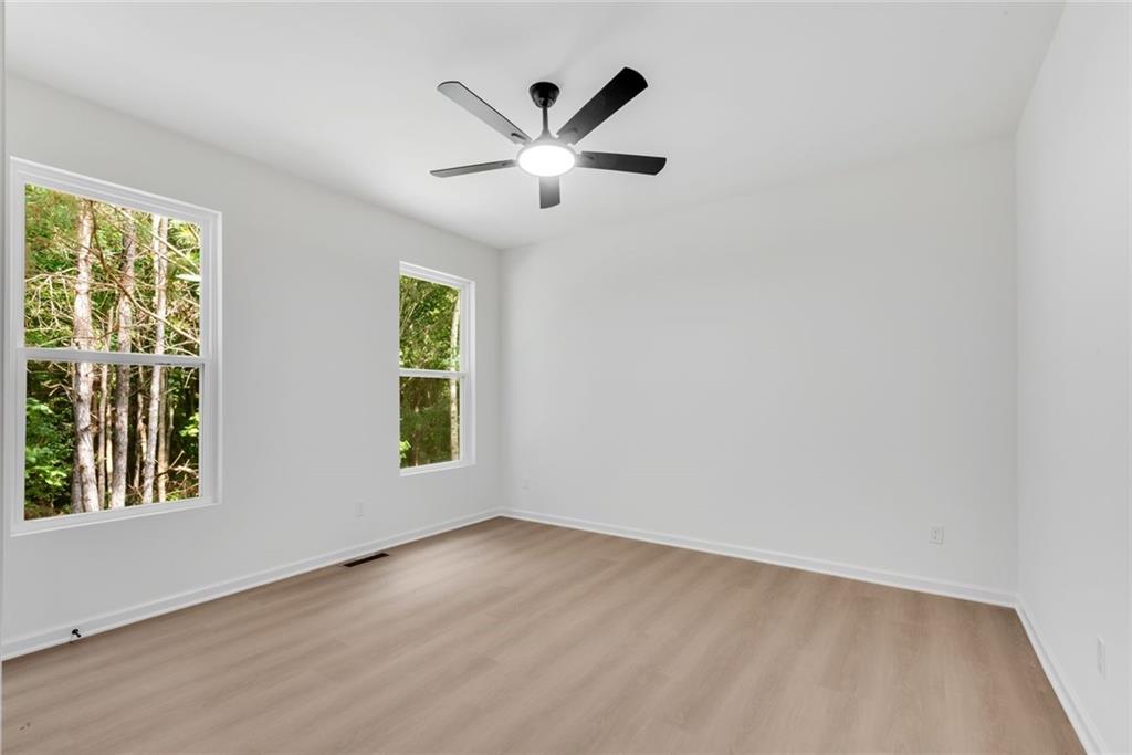 3408 Ashford Loop Property Photo 14