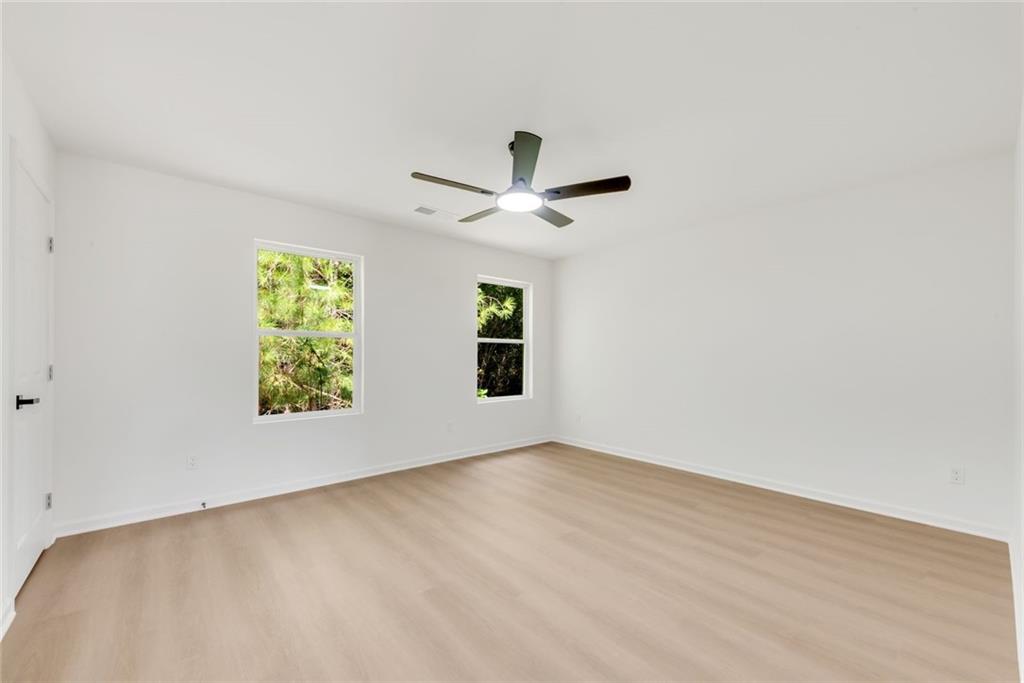 3408 Ashford Loop Property Photo 27