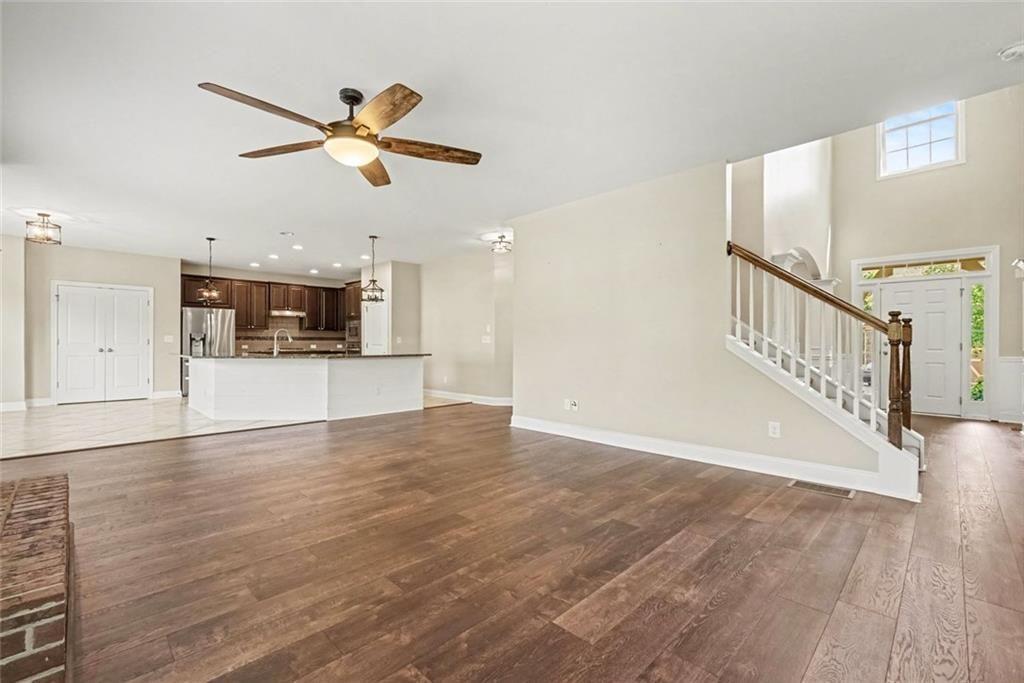 7827200 Property Photo 6