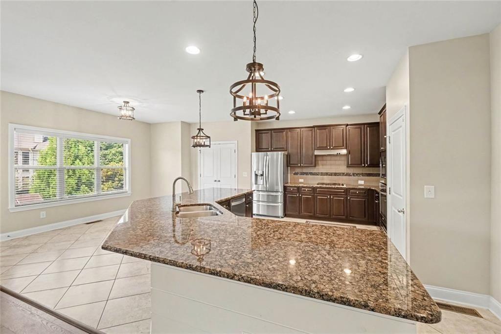 7827200 Property Photo 9