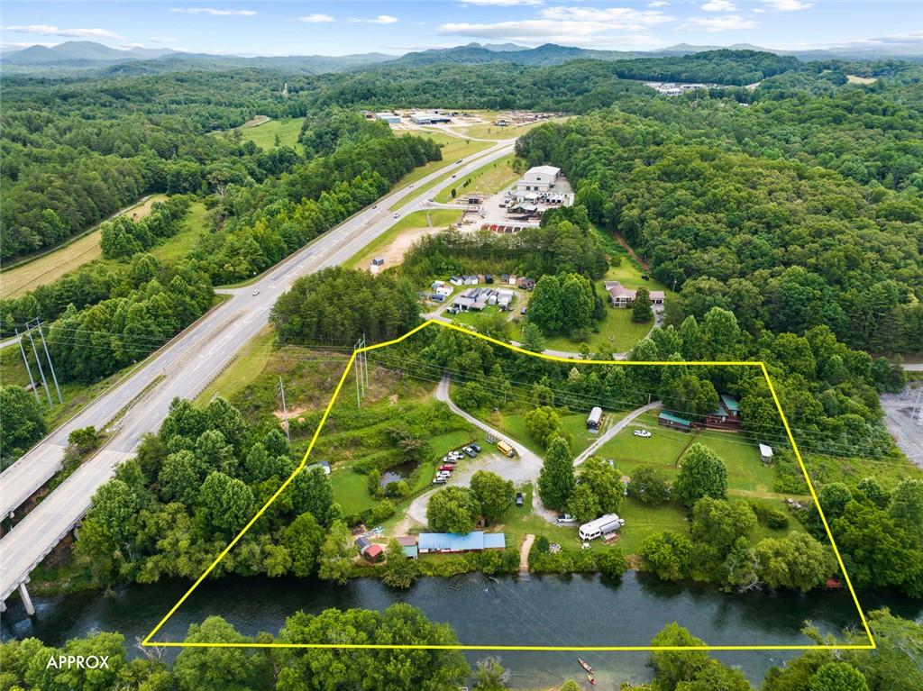 56 N River Road Property Photo 1