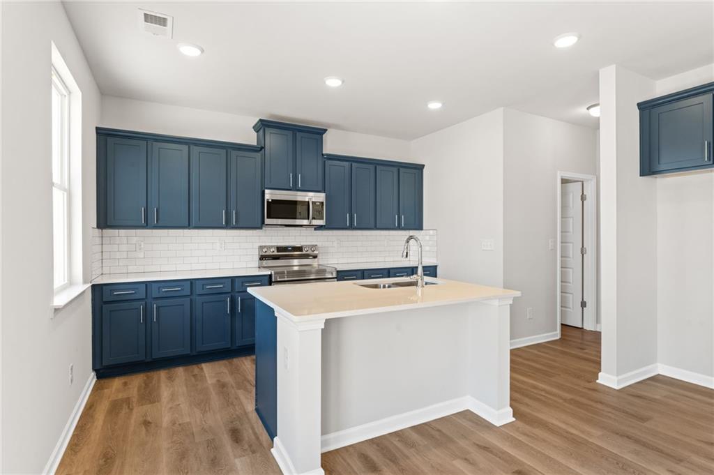 5975 Spring Way Property Photo 6