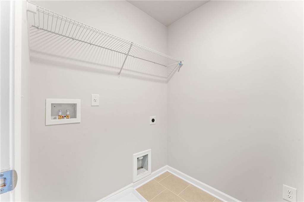 5975 Spring Way Property Photo 16