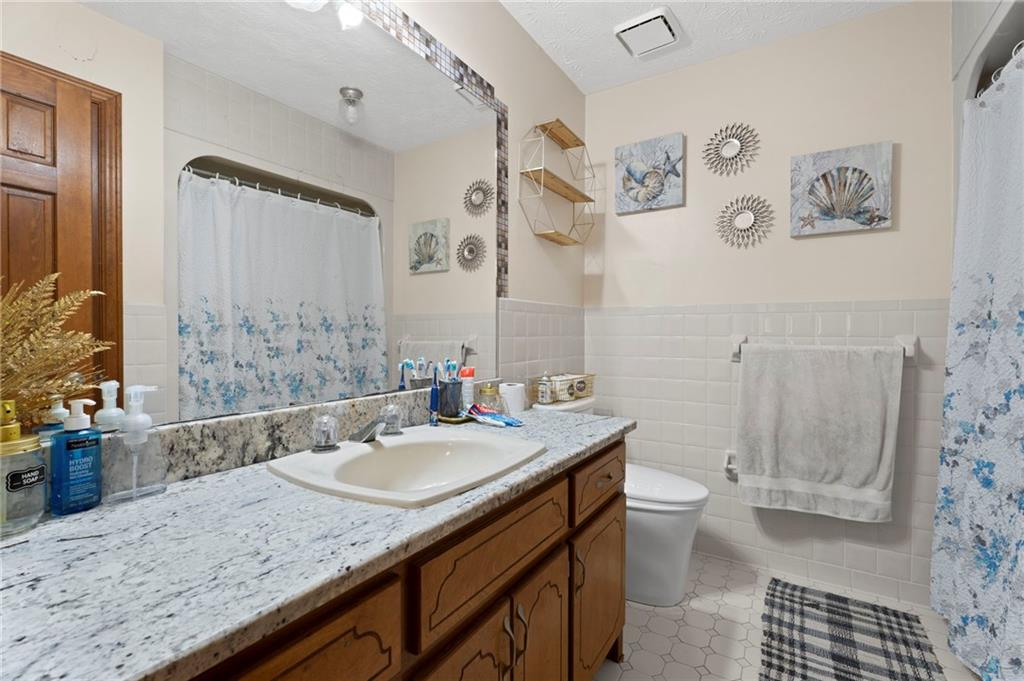 735 Chambers Road Property Photo 19