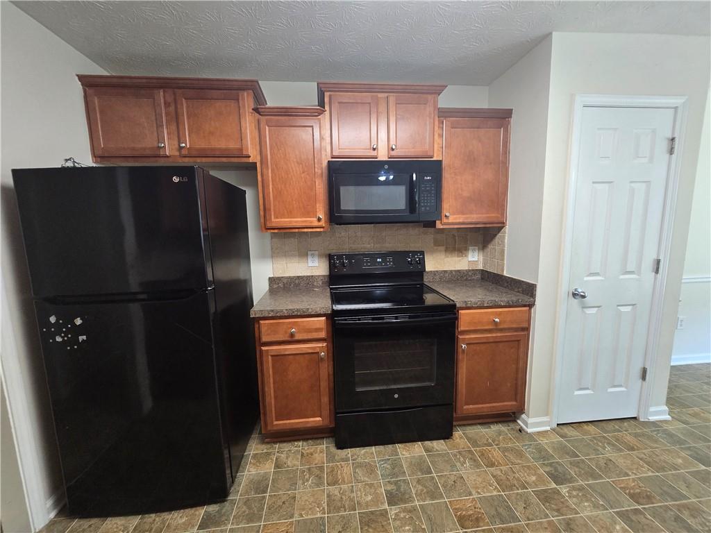 3464 Pinegate Trail Property Photo 9