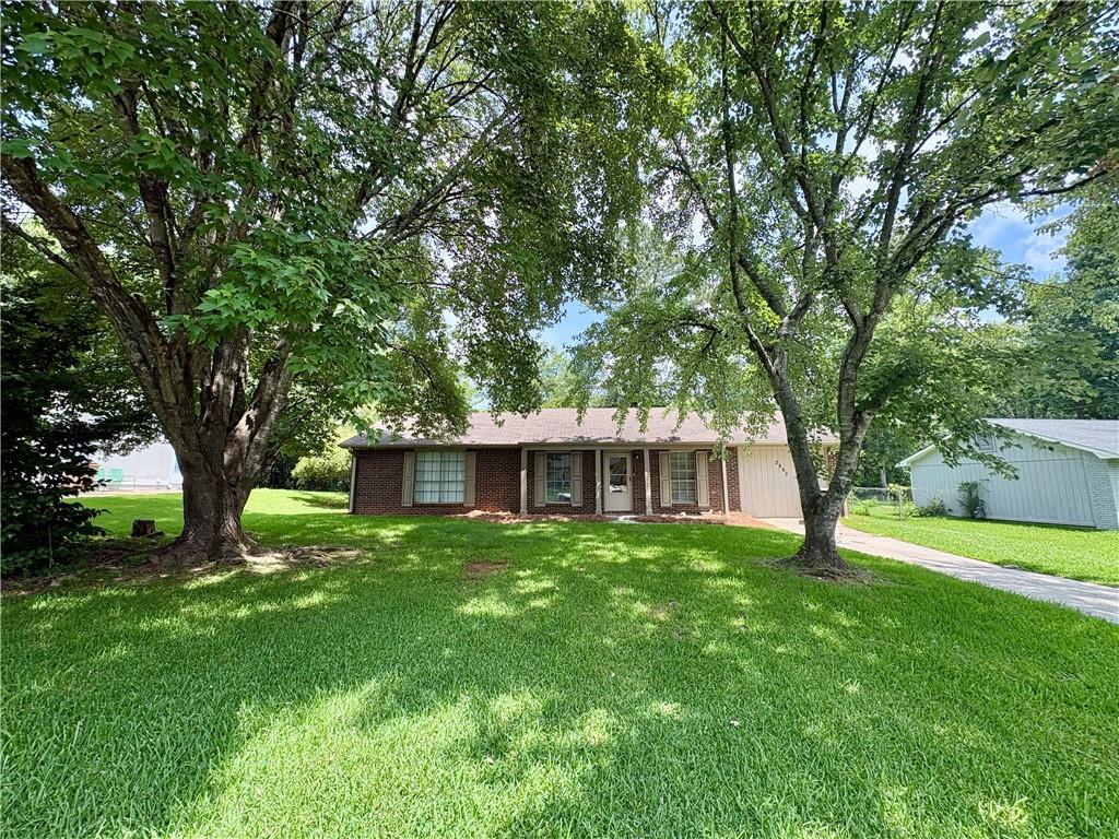 2892 Haddon Drive Property Photo 1