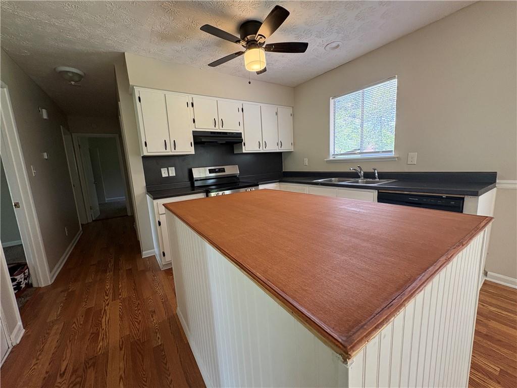 2892 Haddon Drive Property Photo 2