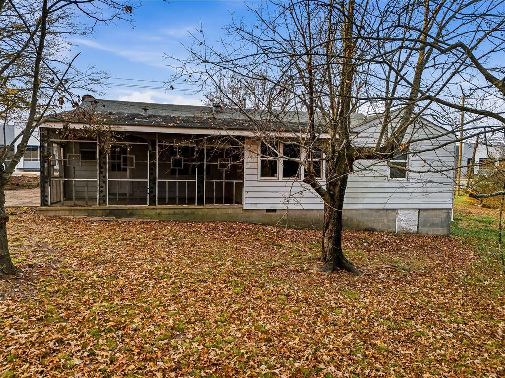 3955 Falcon Parkway Property Photo 9
