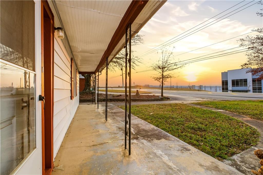 3955 Falcon Parkway Property Photo 16