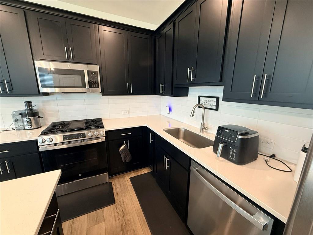 7827312 Property Photo 5