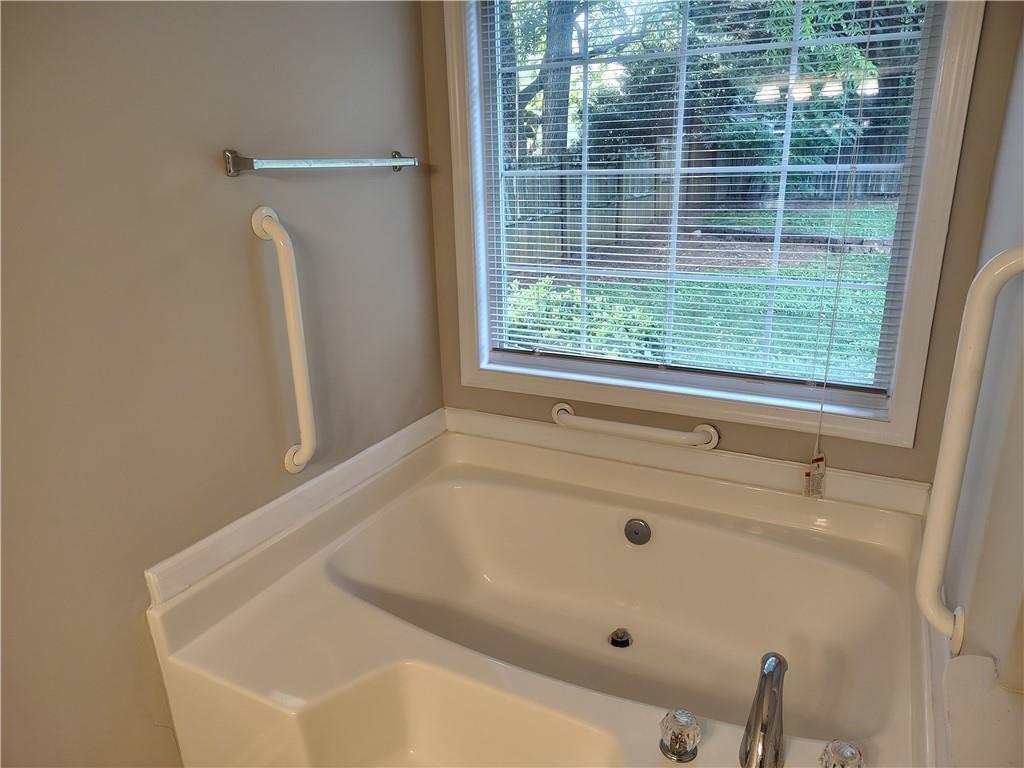 970 Charles Hall Drive Property Photo 76