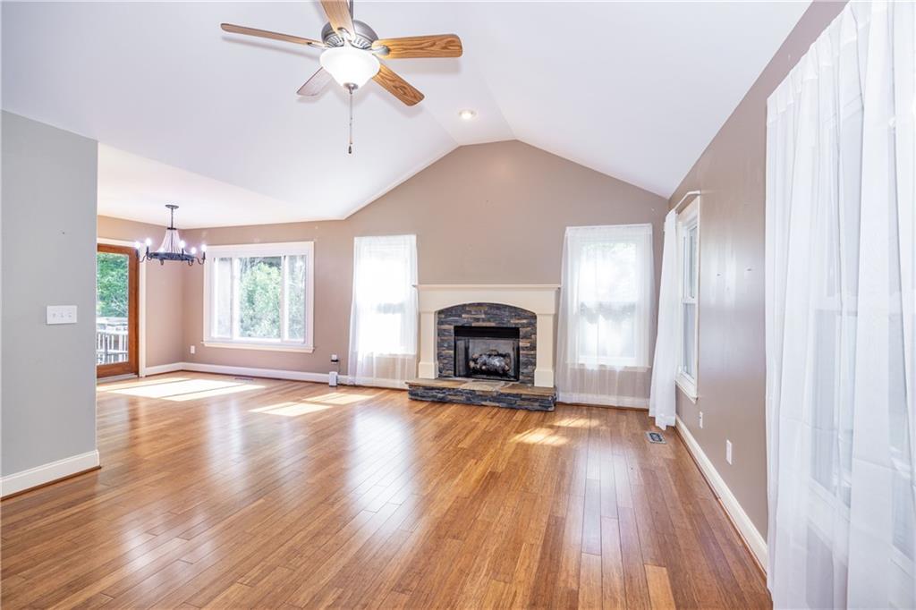 119 Orchard Ridge Trail Property Photo 4