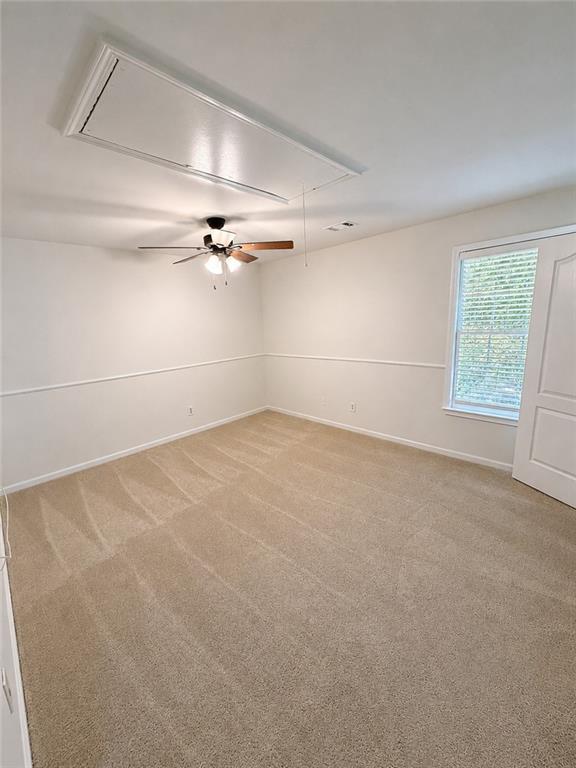 220 Saint Devon Crossing Property Photo 29