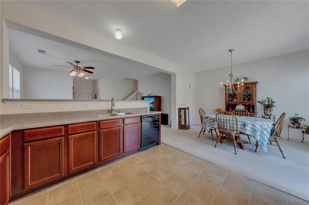 313 Oak Leaf Place Property Photo 19