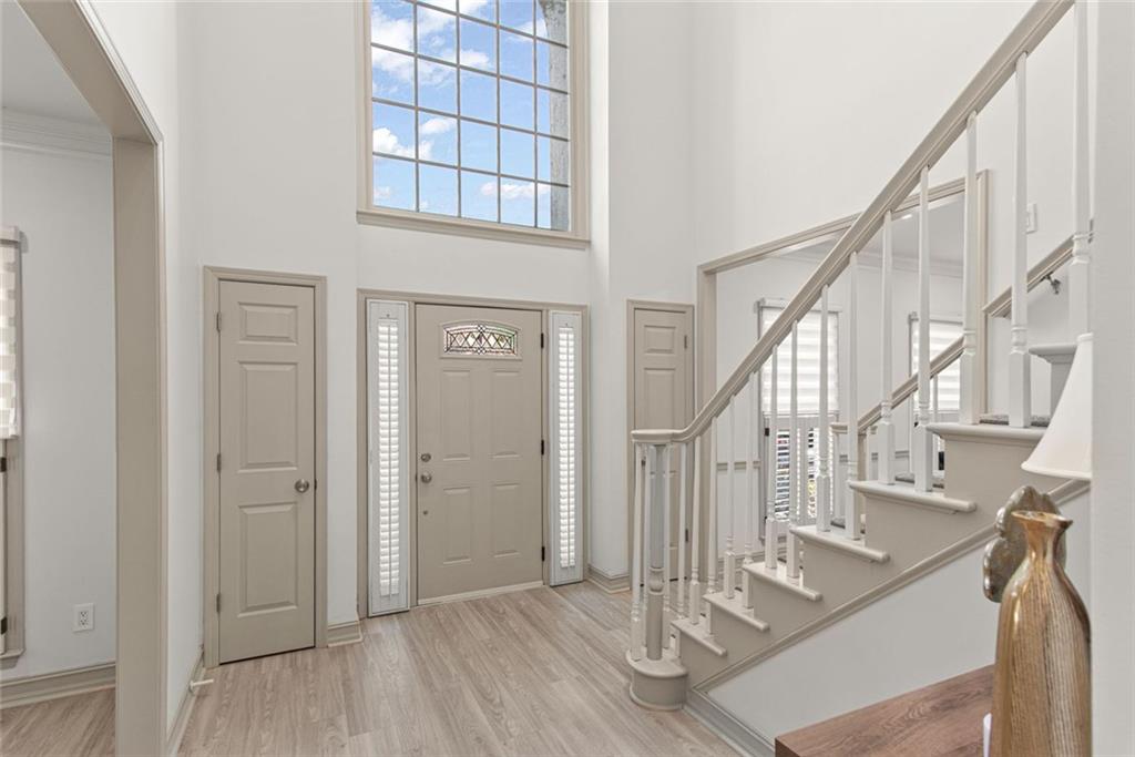1455 Richards Circle Property Photo 3