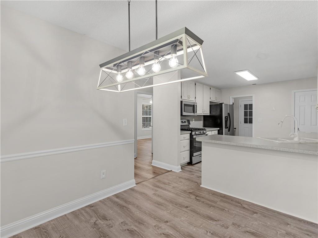 1425 Shingle Way Property Photo 7