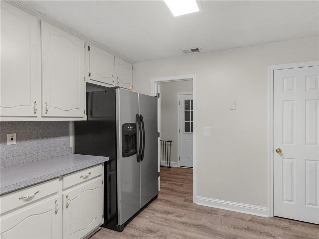 1425 Shingle Way Property Photo 10