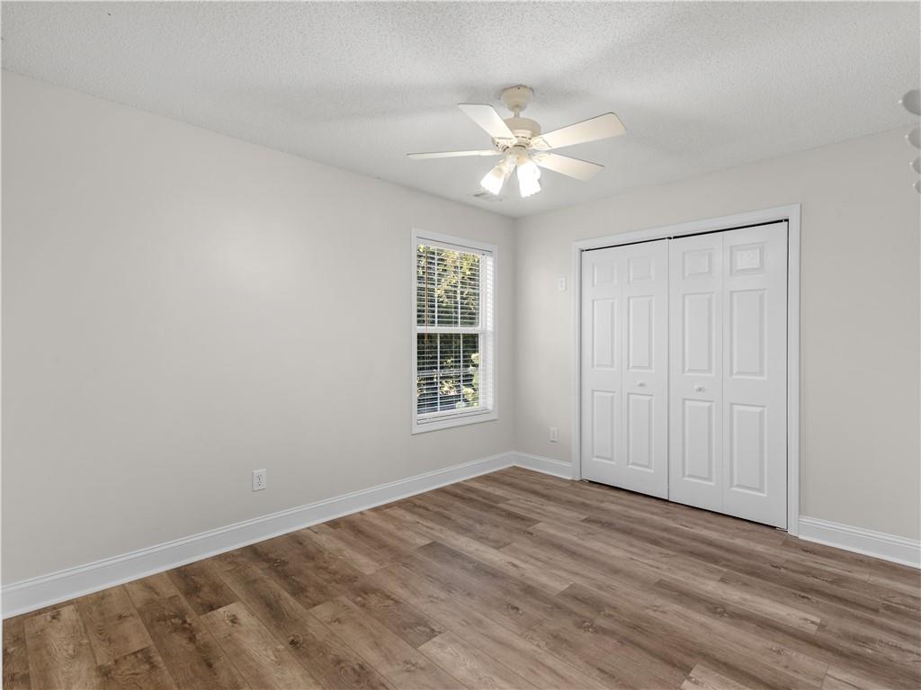 1425 Shingle Way Property Photo 17