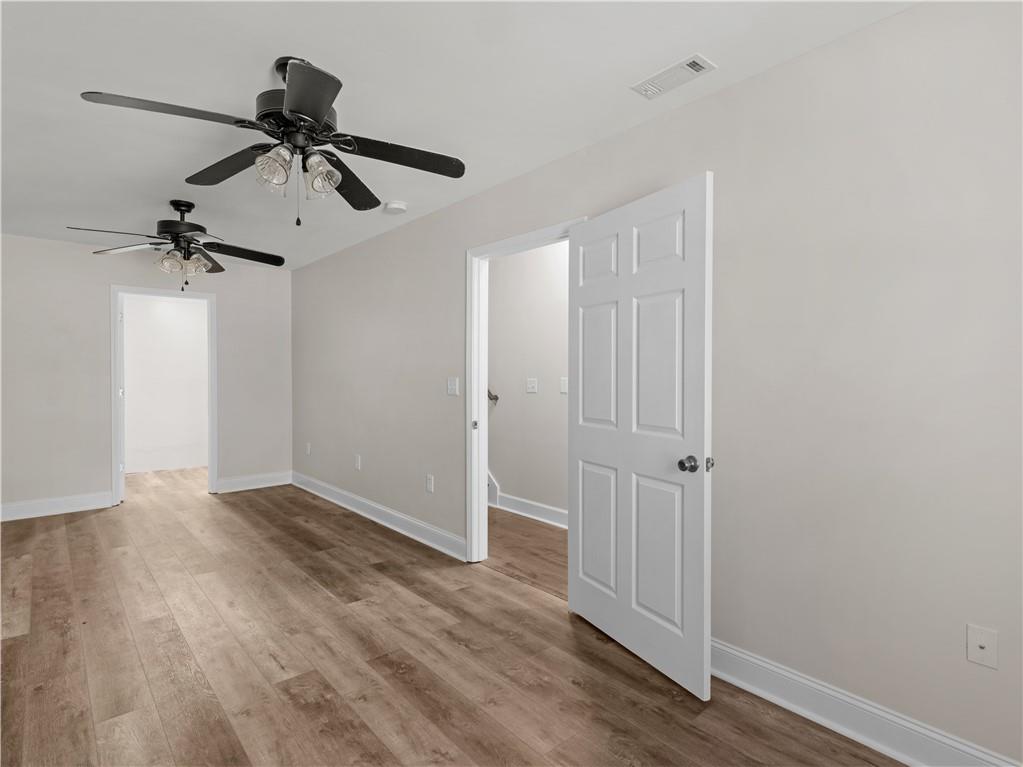 1425 Shingle Way Property Photo 30