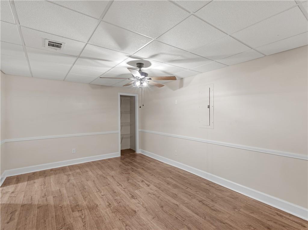 1425 Shingle Way Property Photo 36