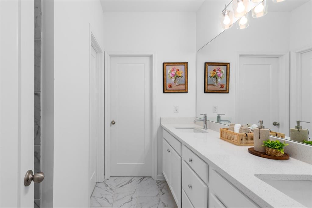 4501 Encore Boulevard Property Photo 32