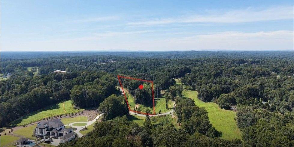 2030 Magnolia Lane Property Photo 5