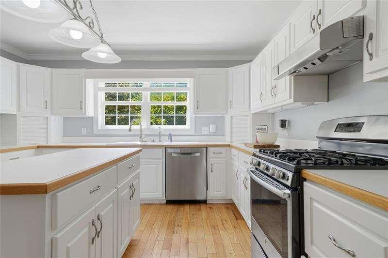 1511 Sandy Bottom Road Property Photo 12