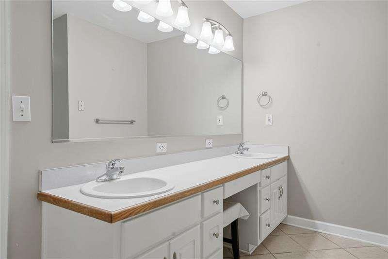 1511 Sandy Bottom Road Property Photo 24