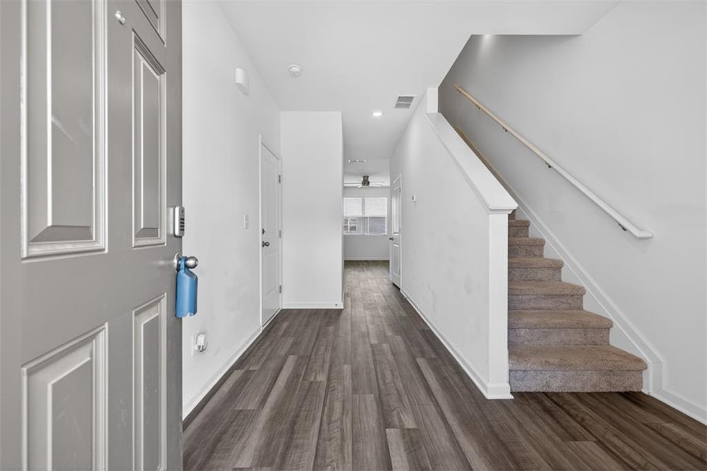 41 Rydal Way Property Photo 3