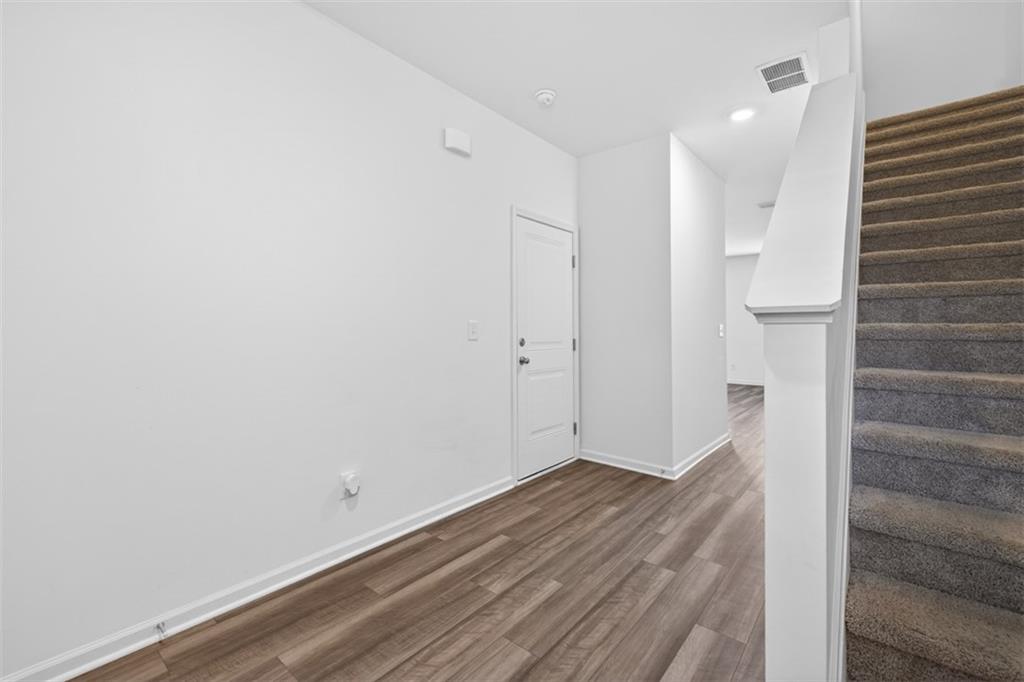 41 Rydal Way Property Photo 9