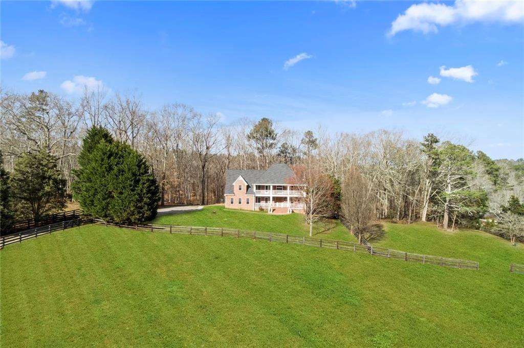 1040 Little River Way Property Photo 6
