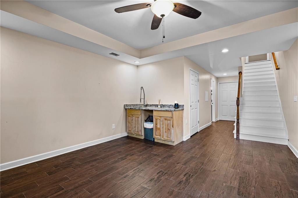 1040 Little River Way Property Photo 45