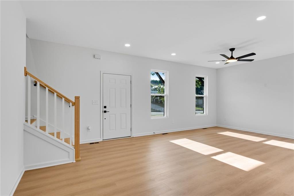 3402 Ashford Loop Property Photo 4