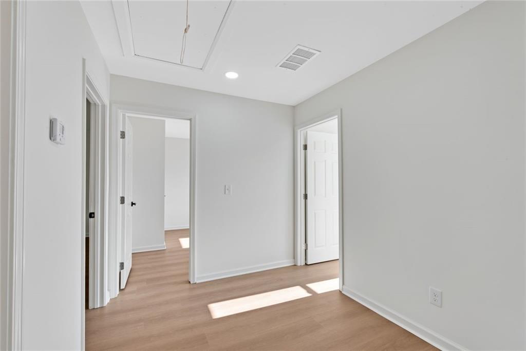 3402 Ashford Loop Property Photo 18