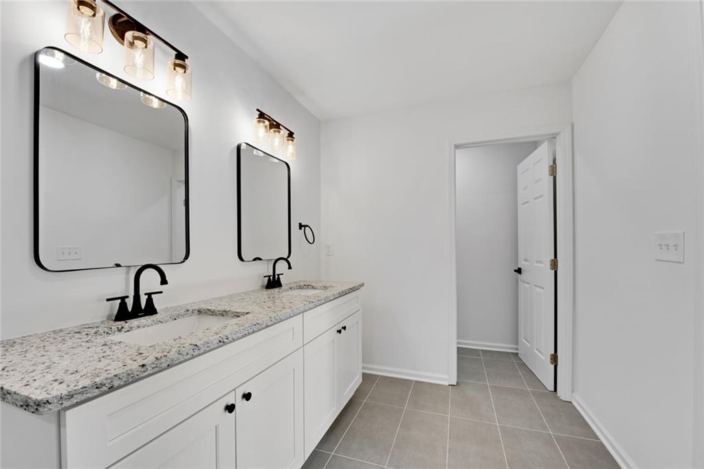 3402 Ashford Loop Property Photo 24