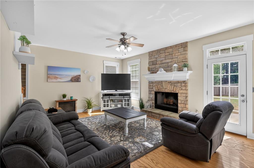 507 Rippling Court Property Photo 12