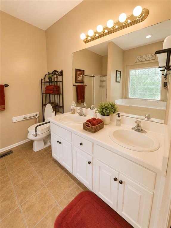 136 Eagles Nest Circle Property Photo 17