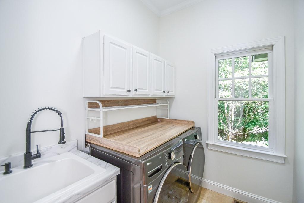 1695 Windsor Cove Property Photo 9